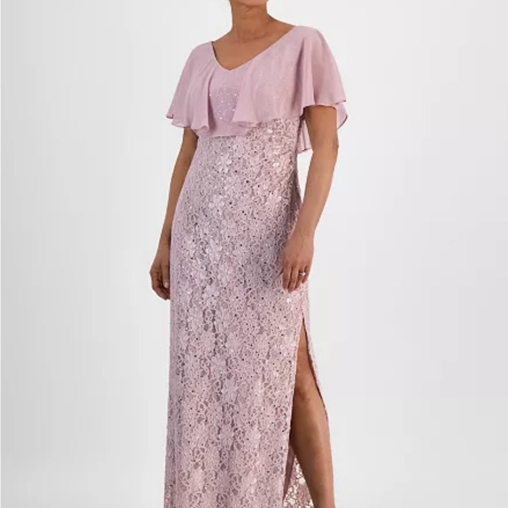 Elegant Pink Lace Evening Gown perfect for Mother of Bride/Groom